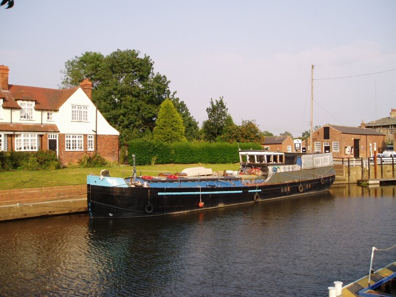 Moored at Naburn